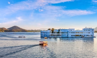 lake-pichola-udaipur-rajasthan